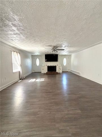 2051 Randall Street, Lorain, OH 44052