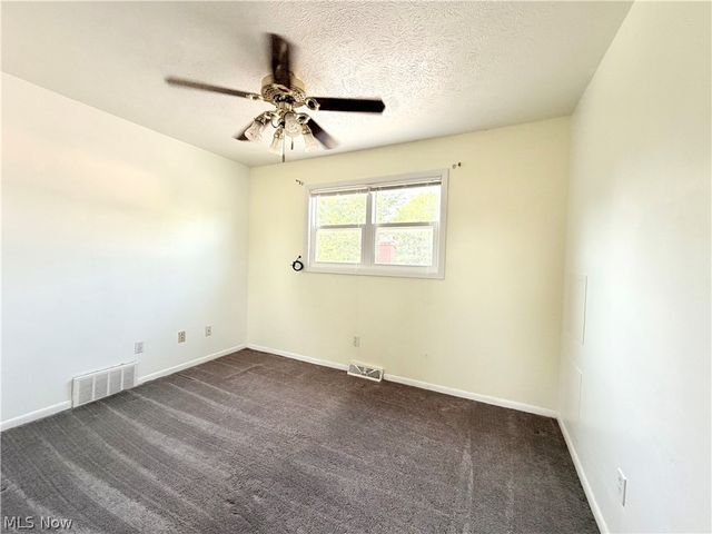 2051 Randall Street, Lorain, OH 44052