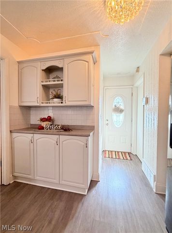 2051 Randall Street, Lorain, OH 44052
