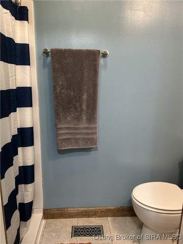 1206 Pinehurst, Madison, IN 47250