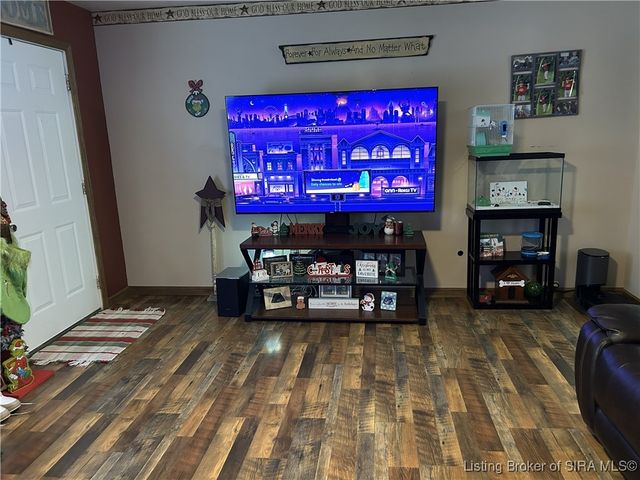 1206 Pinehurst, Madison, IN 47250