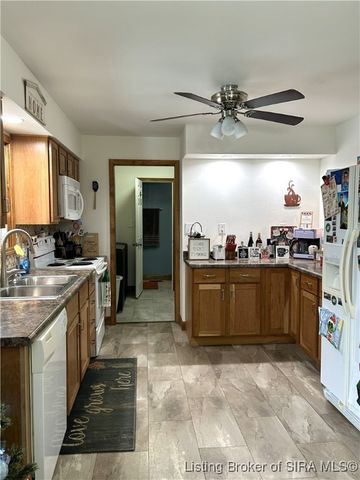 1206 Pinehurst, Madison, IN 47250