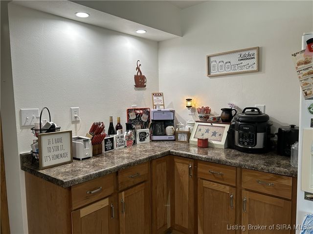 1206 Pinehurst, Madison, IN 47250