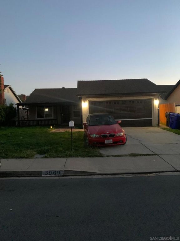 3969 Via de la Bandola, San Ysidro, CA 92173