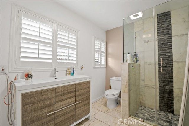 627 W Front St, Covina, CA 91722