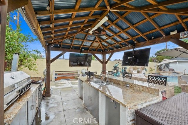 627 W Front St, Covina, CA 91722