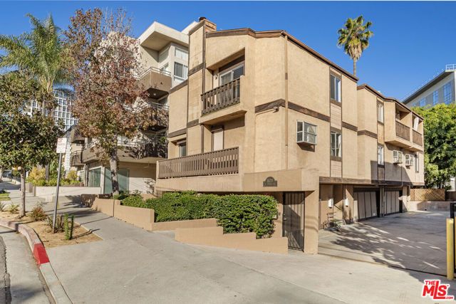 1628 N Formosa Avenue A, Los Angeles, CA 90046