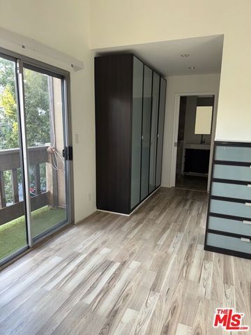 1628 N Formosa Avenue A, Los Angeles, CA 90046