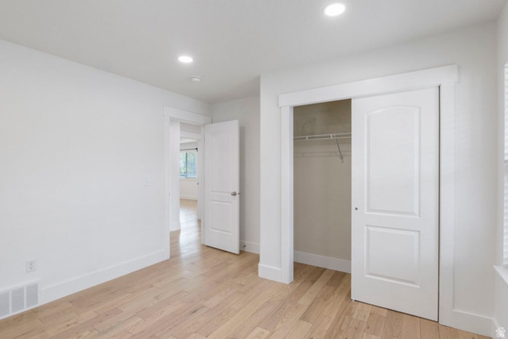 Image 23 of property listing at 678 W CORY RD, South Jordan, UT 84095