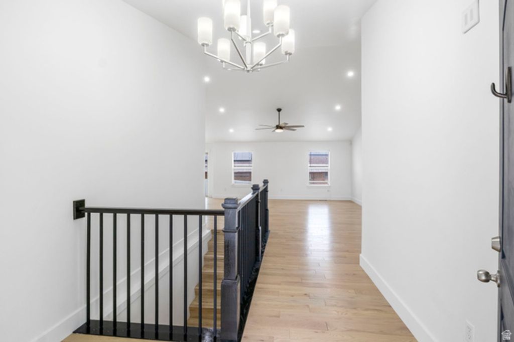 Image 6 of property listing at 678 W CORY RD, South Jordan, UT 84095