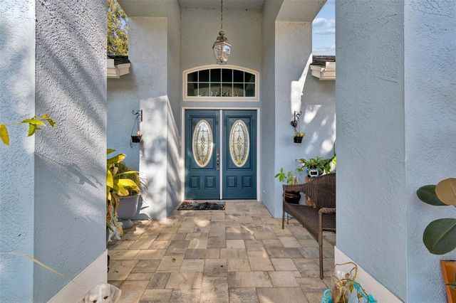 10022 OXFORD CHAPEL DRIVE, Tampa, FL 33647