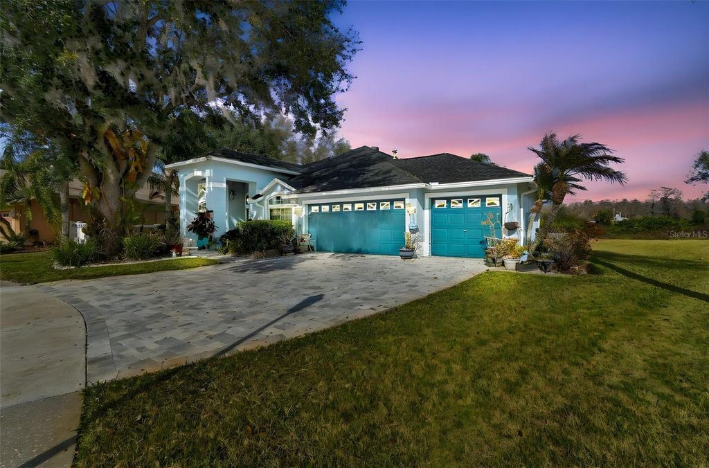 10022 OXFORD CHAPEL DRIVE, Tampa, FL 33647