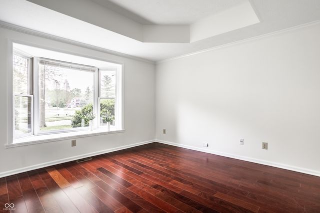 7570 Pinesprings West Drive, Indianapolis, IN 46256