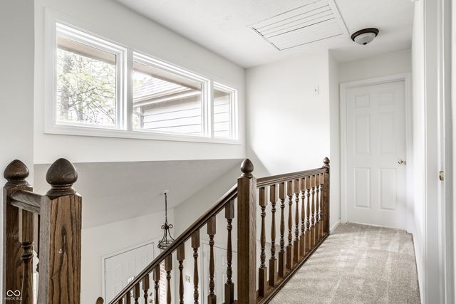 7570 Pinesprings West Drive, Indianapolis, IN 46256