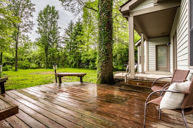 7570 Pinesprings West Drive, Indianapolis, IN 46256