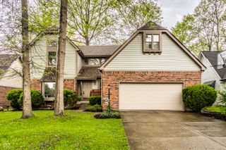 7570 Pinesprings West Drive, Indianapolis, IN 46256