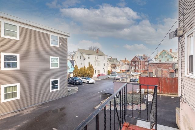 185 Lewis St 4, Lynn, MA 01902