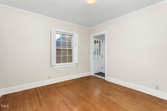 118 Tarleton Avenue, Burlington, NC 27215