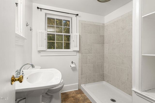 118 Tarleton Avenue, Burlington, NC 27215