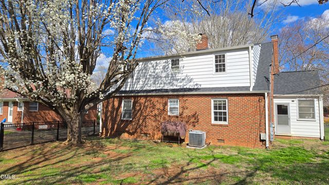 118 Tarleton Avenue, Burlington, NC 27215