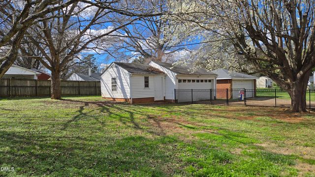 118 Tarleton Avenue, Burlington, NC 27215