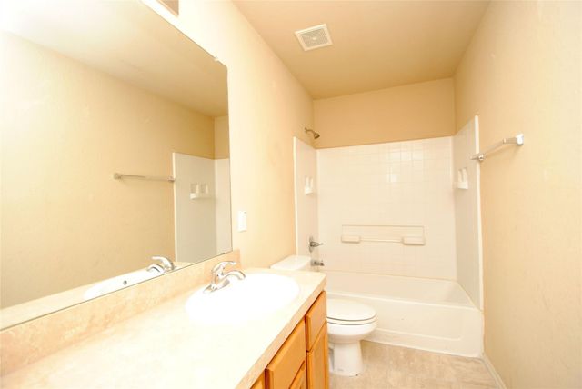 1407 Fieldstone Drive, Missouri City, TX 77489