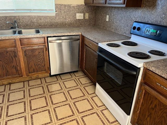 1407 Fieldstone Drive, Missouri City, TX 77489