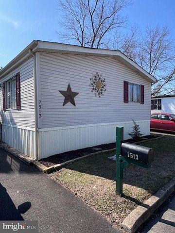 7513 HARPER DR, Morrisville, PA 19067