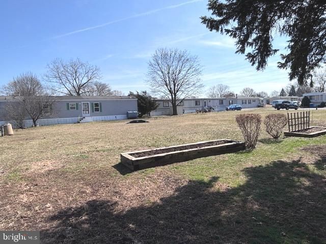 7513 HARPER DR, Morrisville, PA 19067