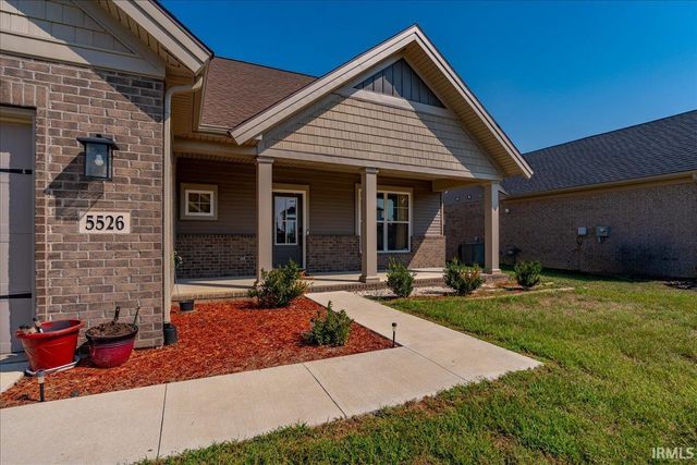 5526 Abbe Wood Drive, Newburgh, IN 47630