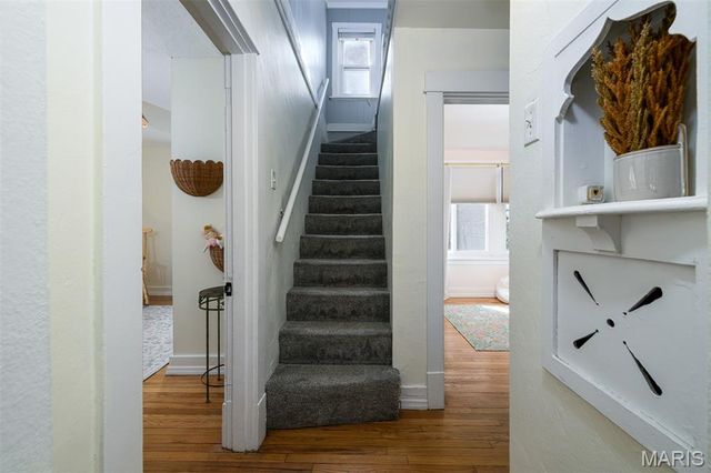 617 N Rock Hill Road, St Louis, MO 63119