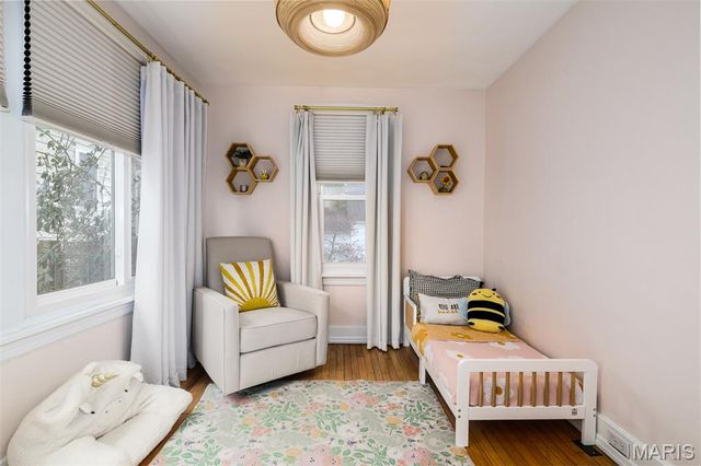 617 N Rock Hill Road, St Louis, MO 63119