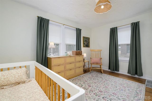 617 N Rock Hill Road, St Louis, MO 63119