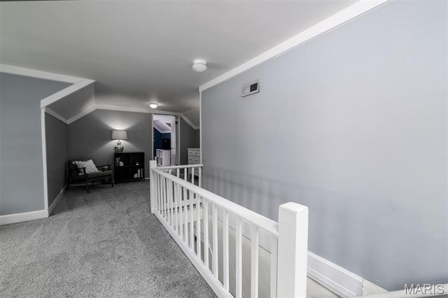 617 N Rock Hill Road, St Louis, MO 63119