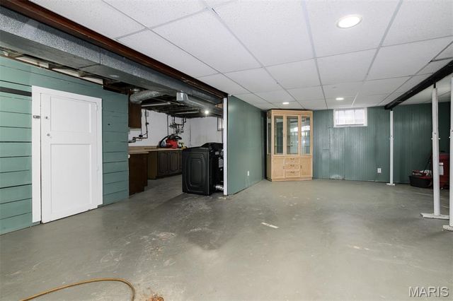 617 N Rock Hill Road, St Louis, MO 63119