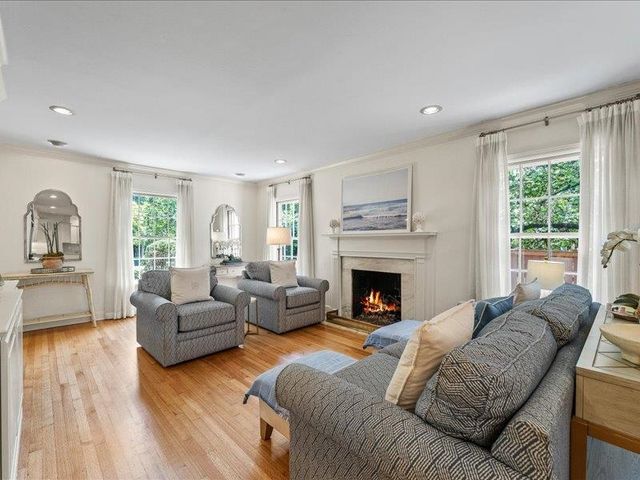 4126 KRITER LN, Memphis, TN 38117