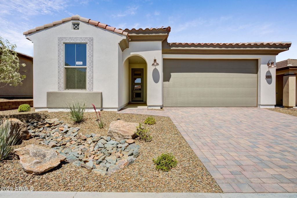 4515 CHARRO Court, Wickenburg, AZ 85390 — photo 2