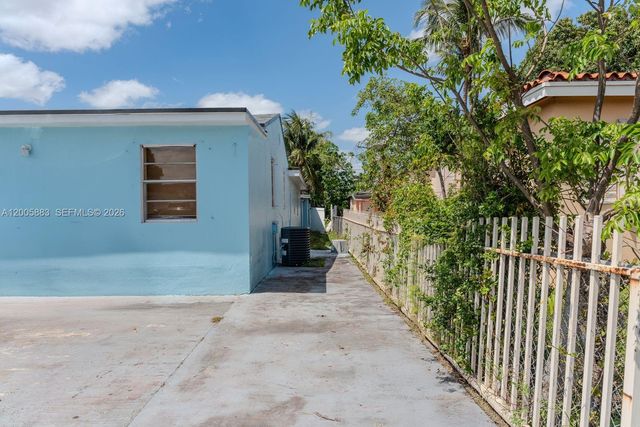 141 E 16th Street, Hialeah, FL 33010