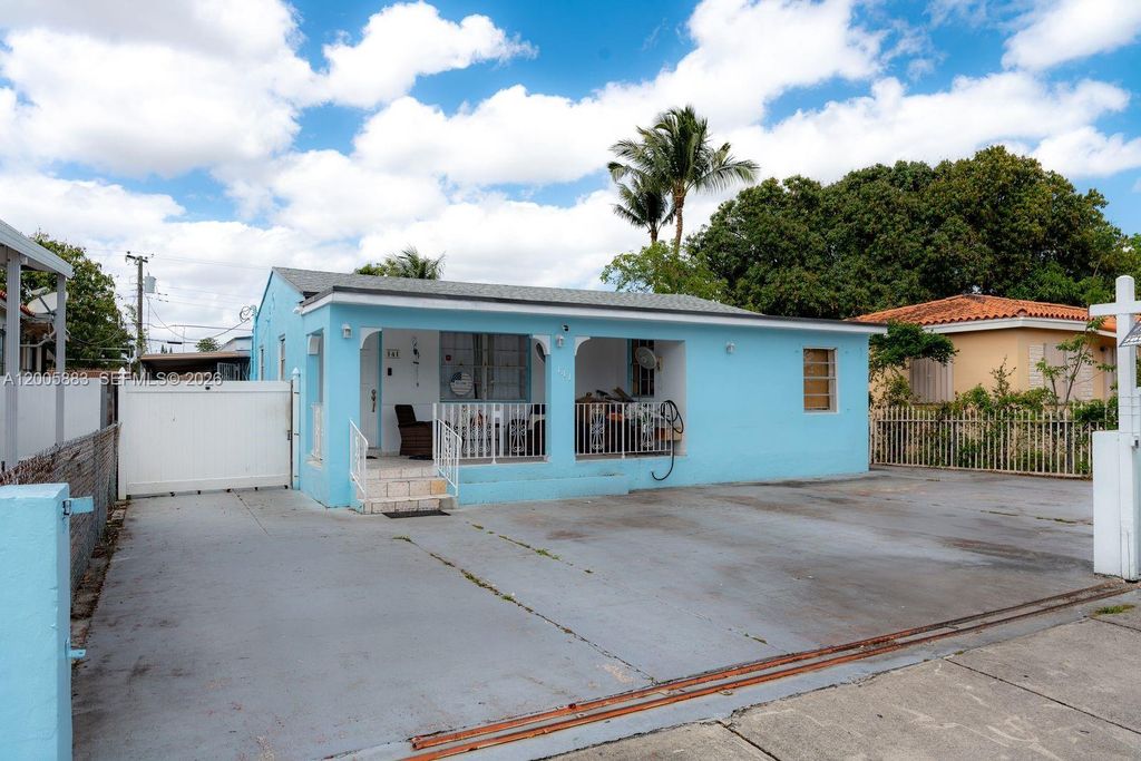 141 E 16th Street, Hialeah, FL 33010
