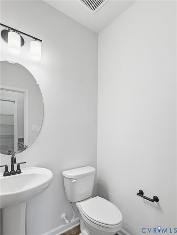 332 Mt. McCauley Way, Aylett, VA 23009