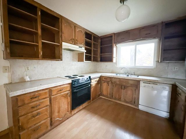 1465 W Tuolumne Road, Turlock, CA 95382