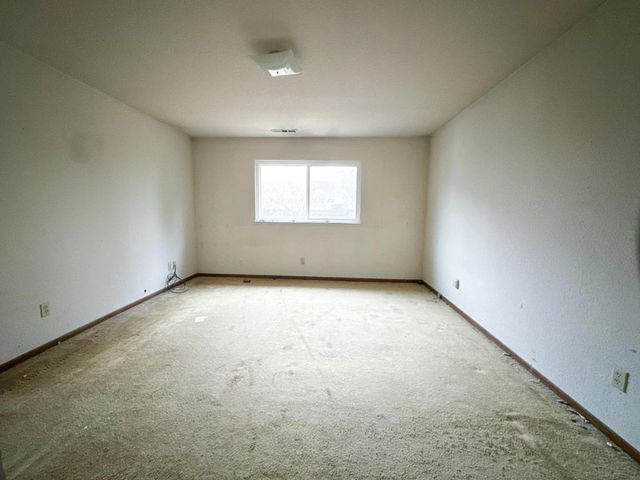 1465 W Tuolumne Road, Turlock, CA 95382