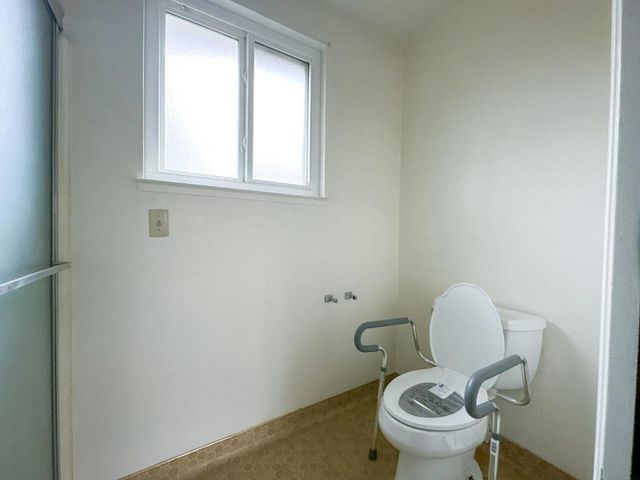 1465 W Tuolumne Road, Turlock, CA 95382