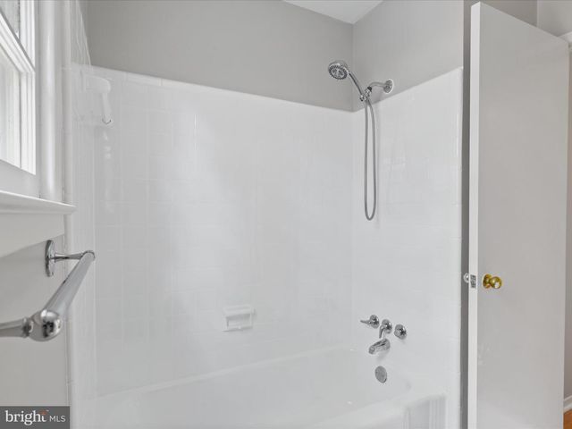 7107 GALESVILLE PL, Annandale, VA 22003