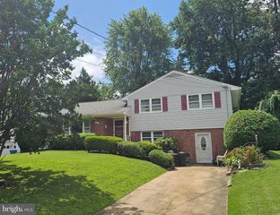 7107 GALESVILLE PL, Annandale, VA 22003
