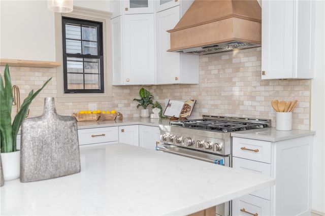 400 Angell Street, Providence, RI 02906