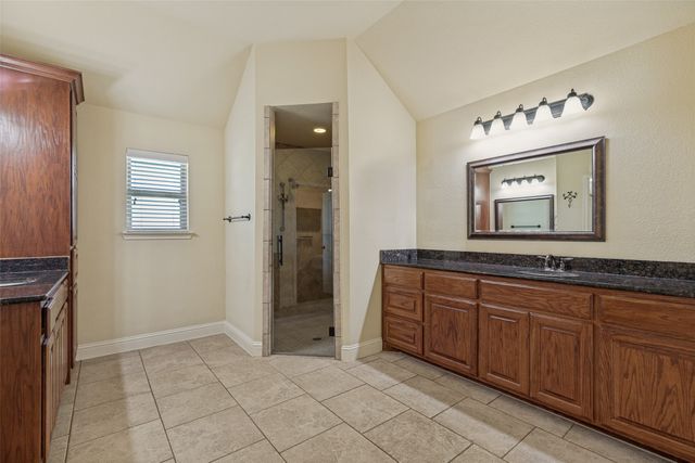 18525 County Road 646, Farmersville, TX 75442
