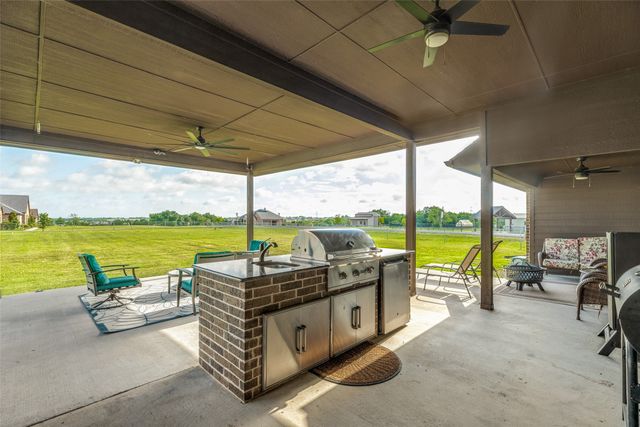 18525 County Road 646, Farmersville, TX 75442