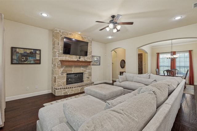 18525 County Road 646, Farmersville, TX 75442