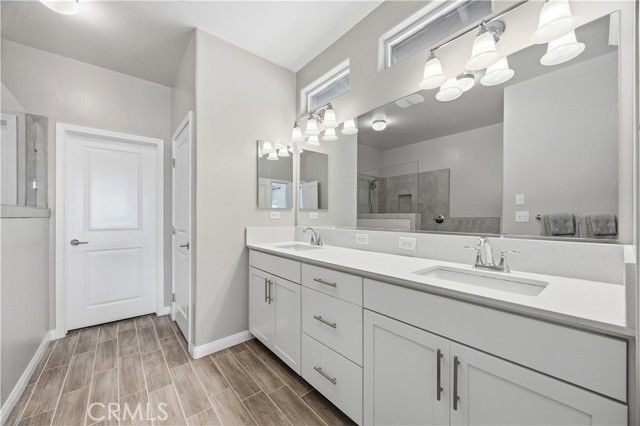 7105 Cattail Creek, Bakersfield, CA 93311